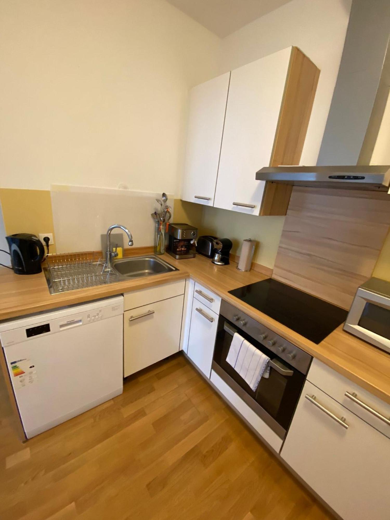 Floridsdorfer Apartment - Free Highspeed-Internet Wien Exteriör bild